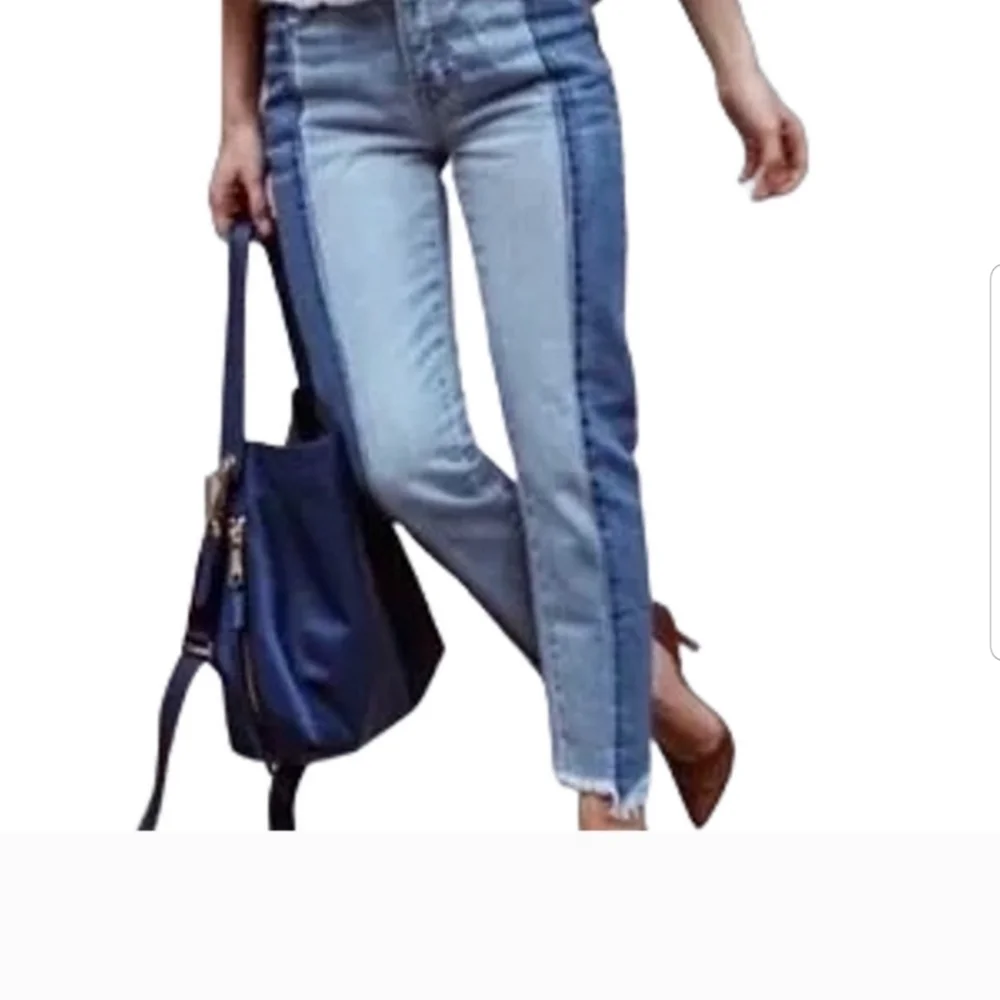 American Eagle Vintage Hi Rise Two Tone Denim Button Fly Size 12 NWT - Picture 3 of 11